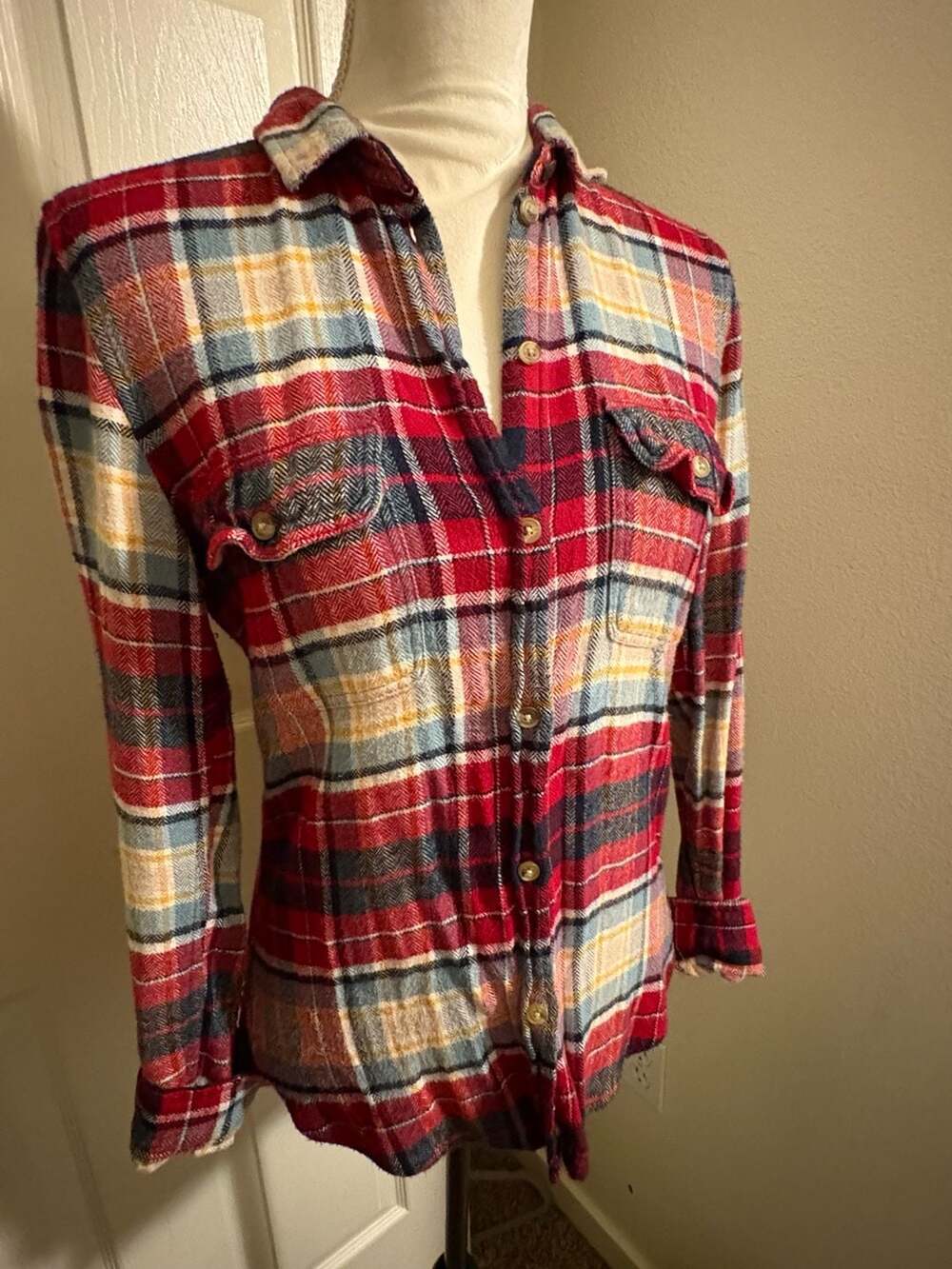 Grunge or Preppy So soft! American Eagle Outfitters Women's Flannel